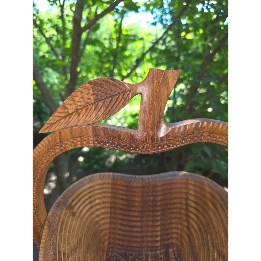 Vintage‎ Hand-Carved Collapsible Wooden Apple Fruit Basket & Trivet